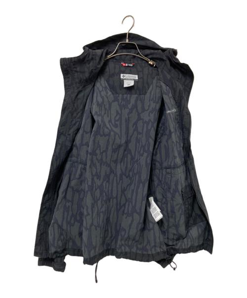 Columbia（コロンビア）Columbia (コロンビア) 総柄マウンテンパーカー ブラック×グリーン サイズ:Mの古着・服飾アイテム