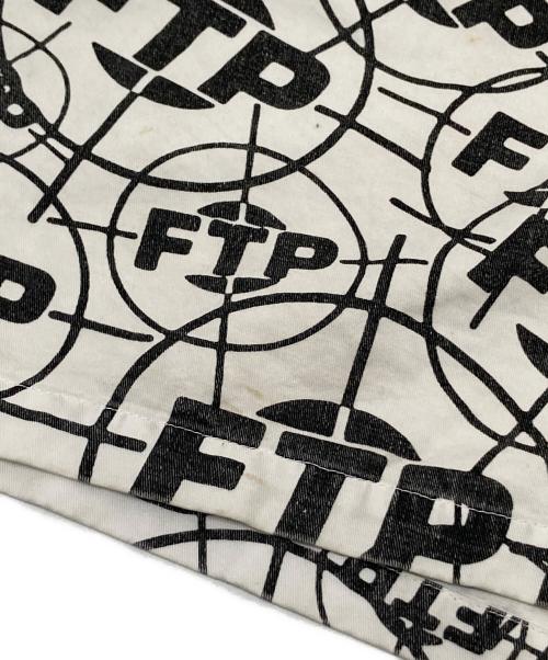 FTP（ファックザポピュレーション）FTP (ファックザポピュレーション) ハーフパンツ ホワイト サイズ:Lの古着・服飾アイテム