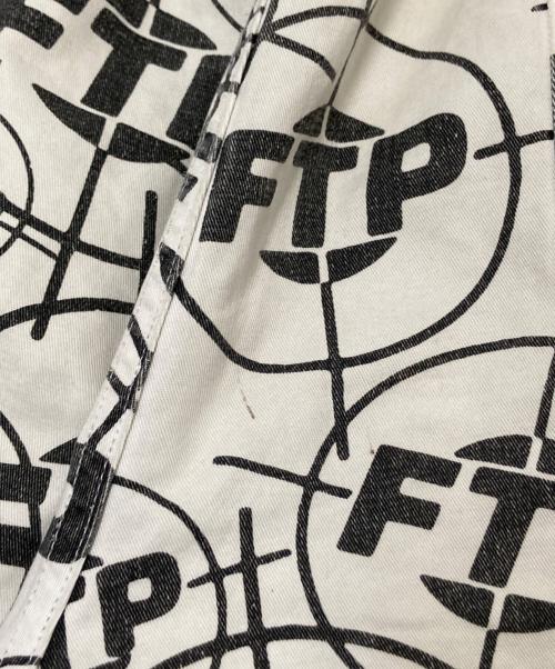 FTP（ファックザポピュレーション）FTP (ファックザポピュレーション) ハーフパンツ ホワイト サイズ:Lの古着・服飾アイテム
