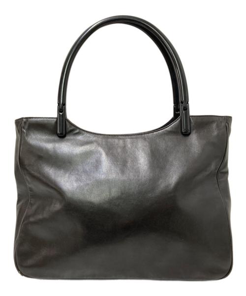 PRADA（プラダ）PRADA (プラダ) プラスチックハンドルプレートバッグ ブラックの古着・服飾アイテム