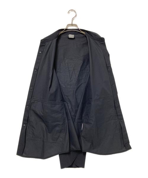 GOLDWIN（ゴールドウイン）GOLDWIN (ゴールドウイン) Same Paper Work From Wild S/S SHIRT ブラック×ホワイト サイズ:4の古着・服飾アイテム