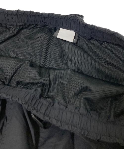 GOLDWIN（ゴールドウイン）GOLDWIN (ゴールドウイン) Same Paper Work From Wild Shorts ブラック サイズ:4の古着・服飾アイテム