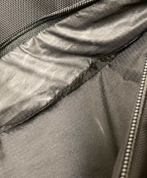 THE NORTH FACE（ザ ノース フェイス）THE NORTH FACE (ザ ノース フェイス) シャトル デイパック ブラック サイズ:下記参照の古着・服飾アイテム