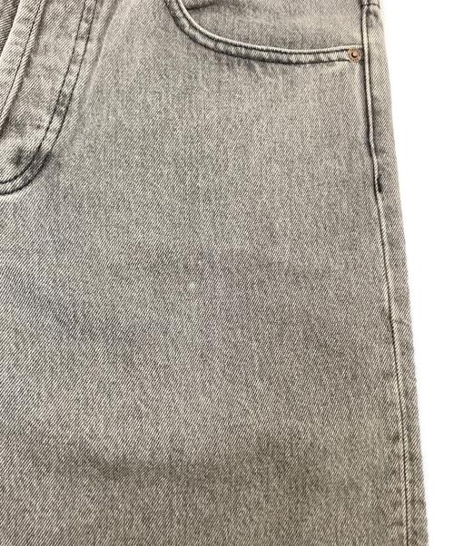 SUPREME（シュプリーム）SUPREME (シュプリーム) Regular Jean/レギュラージーンズ グレー サイズ:32の古着・服飾アイテム