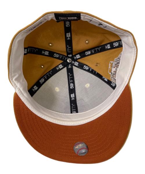 New Era（ニューエラ）New Era (ニューエラ) キャップ ベージュ×ホワイト サイズ:下記参照の古着・服飾アイテム