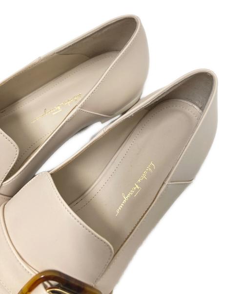 Salvatore Ferragamo（サルヴァトーレ フェラガモ）Salvatore Ferragamo (サルヴァトーレ フェラガモ) ローファー ベージュ サイズ:9の古着・服飾アイテム
