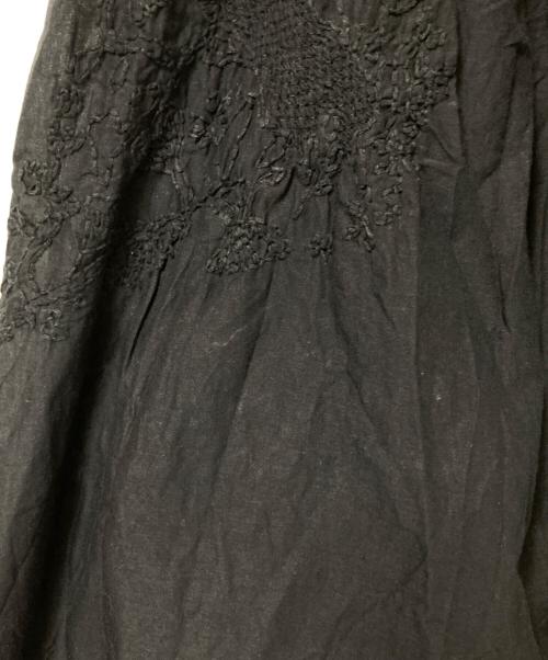 Curensology（カレンソロジー）Curensology (カレンソロジー) ラッフルレースブラウス ブラック サイズ:FREEの古着・服飾アイテム