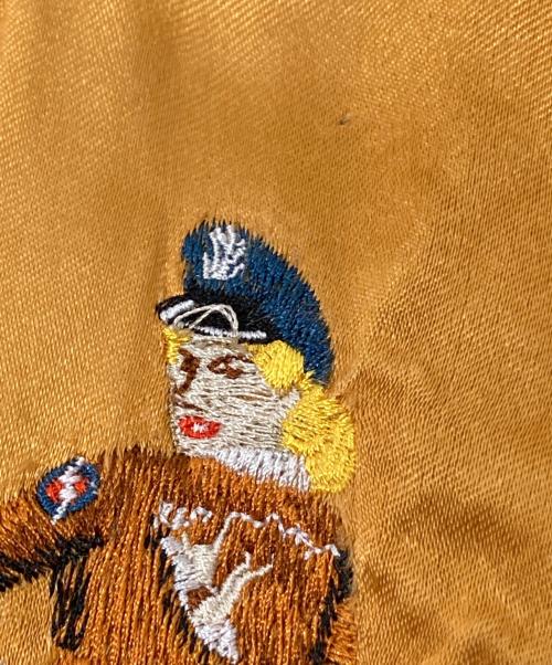 AVIREX（アヴィレックス）AVIREX (アヴィレックス) リバーシブルスカジャン ブラック×イエロー サイズ:Lの古着・服飾アイテム