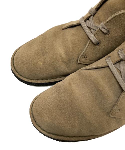 CLARKS（クラークス）CLARKS (クラークス) デザートブーツ ベージュ サイズ:US:9 Mの古着・服飾アイテム