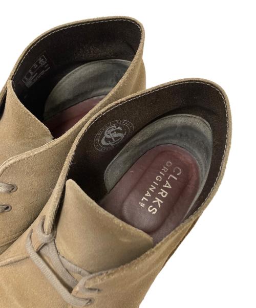 CLARKS（クラークス）CLARKS (クラークス) デザートブーツ ベージュ サイズ:US:9 Mの古着・服飾アイテム