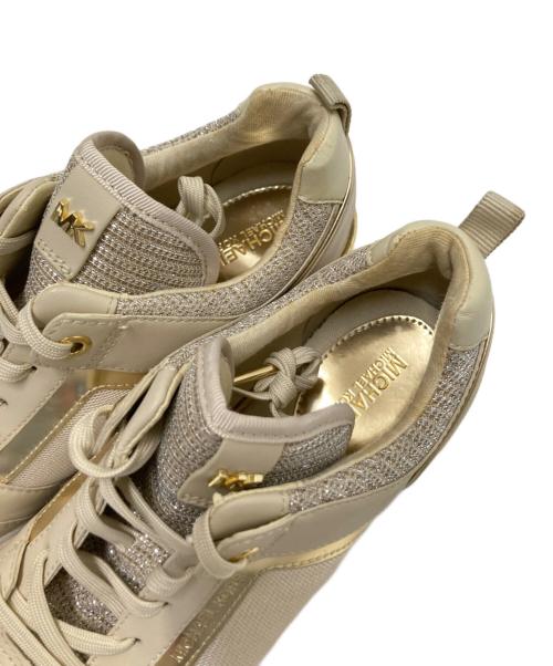 MICHAEL KORS（マイケル・コース）MICHAEL KORS (マイケル・コース) ハイカットスニーカー ベージュ サイズ:6.5Mの古着・服飾アイテム