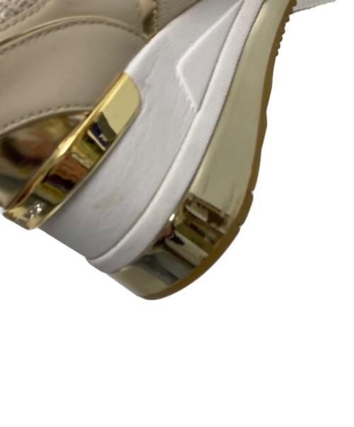 MICHAEL KORS（マイケル・コース）MICHAEL KORS (マイケル・コース) ハイカットスニーカー ベージュ サイズ:6.5Mの古着・服飾アイテム