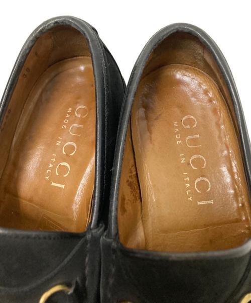 GUCCI（グッチ）GUCCI (グッチ) スウェードホースビットローファー ブラック サイズ:39Eの古着・服飾アイテム