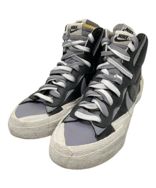 NIKE（ナイキ）NIKE (ナイキ) sacai (サカイ) BLAZER MID BLACK/WOLF GREY/WHITE ホワイト×ブラック サイズ:28.0cmの古着・服飾アイテム