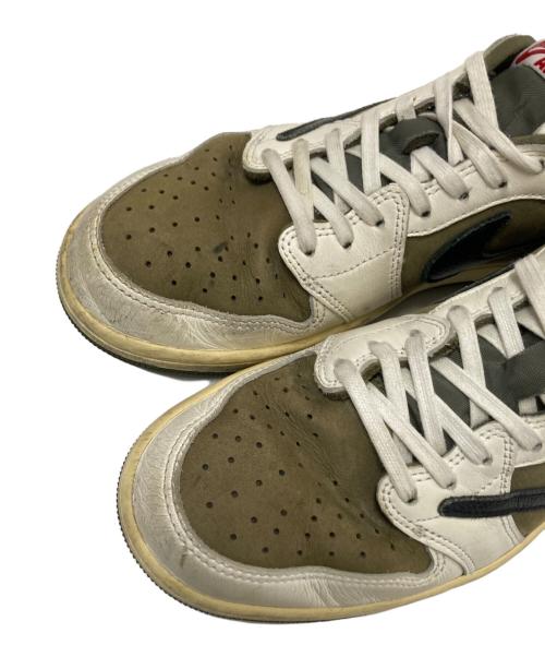 NIKE（ナイキ）NIKE (ナイキ) Travis Scott (トラヴィススコット) ローカットスニーカー オリーブ×ホワイト サイズ:27.5cmの古着・服飾アイテム