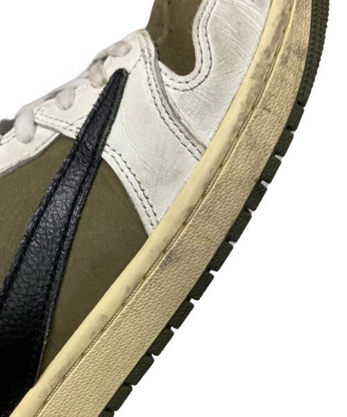 NIKE（ナイキ）NIKE (ナイキ) Travis Scott (トラヴィススコット) ローカットスニーカー オリーブ×ホワイト サイズ:27.5cmの古着・服飾アイテム