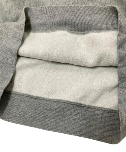 Carhartt WIP（カーハート ワーク イン プログレス）Carhartt WIP (カーハート ワーク イン プログレス) HOODED AMERICAN SCRIPT SWEAT SHIRT グレー サイズ: Lの古着・服飾アイテム