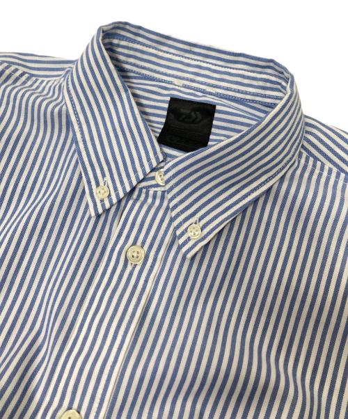 DAIWA PIER39（ダイワ ピア39）DAIWA PIER39 (ダイワ ピア39) TECH BUTTON DOWN SHIRTS L/S STRIPE ブルー×ホワイト サイズ:Mの古着・服飾アイテム