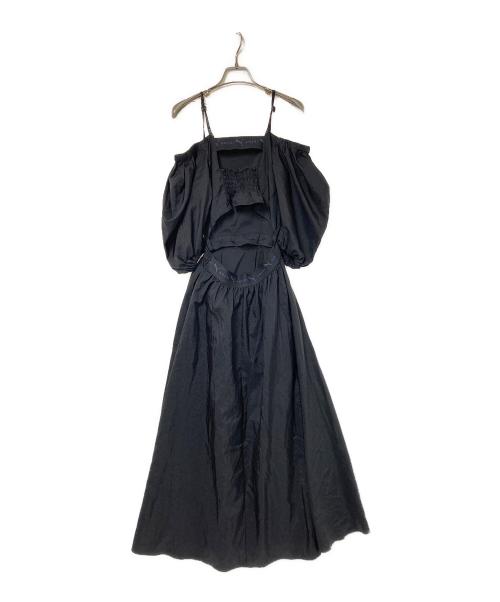 PUMA（プーマ）PUMA (プーマ) Ameri (アメリ) ナイロン混フレアワンピース ブラック サイズ:XSの古着・服飾アイテム