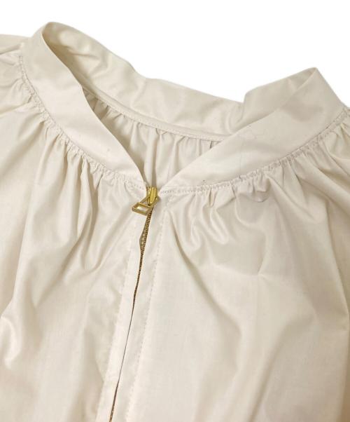 Noble（ノーブル）Noble (ノーブル) メタルタイプライターパフブルゾン ホワイト サイズ:下記参照の古着・服飾アイテム