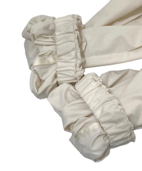 Noble（ノーブル）Noble (ノーブル) メタルタイプライターパフブルゾン ホワイト サイズ:下記参照の古着・服飾アイテム