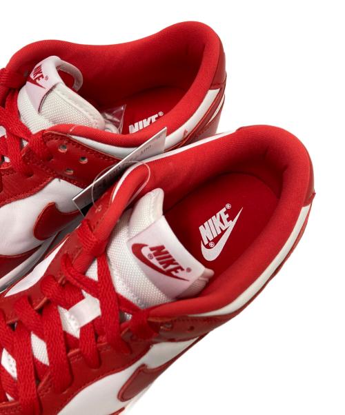 NIKE（ナイキ）NIKE (ナイキ) ローカットスニーカー ホワイト×レッド サイズ:27.0cm 未使用品の古着・服飾アイテム