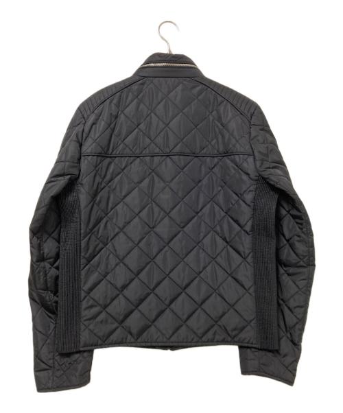 PRADA（プラダ）PRADA (プラダ) トライアングルプレートキルティングジャケット ブラック サイズ:50の古着・服飾アイテム