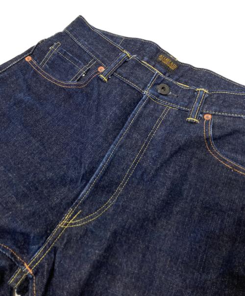 ATLAST & CO（アットラスト）ATLAST & CO (アットラスト) デニムパンツ インディゴ サイズ:W30の古着・服飾アイテム