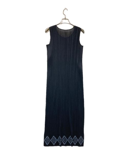 PLEATS PLEASE（プリーツプリーズ）PLEATS PLEASE (プリーツプリーズ) プリーツノースリーブワンピース ブラック サイズ:3の古着・服飾アイテム