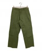 BEAMS PLUSビームスプラス）の古着「MIL Trousers Herringbone」｜オリーブ