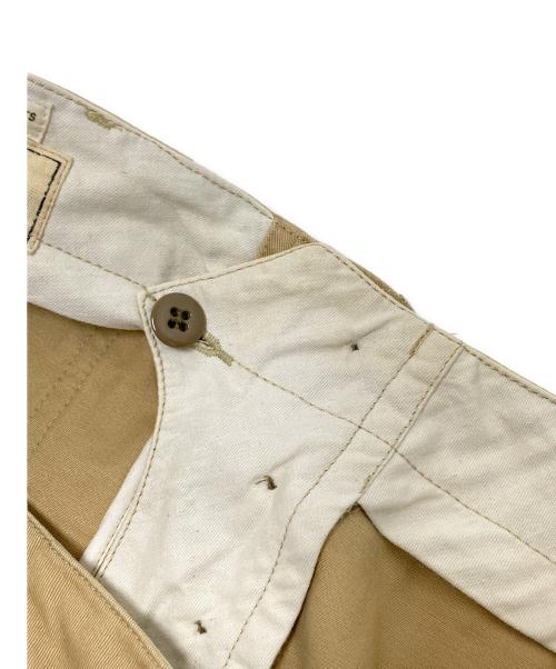Engineered Garments（エンジニアド ガーメンツ）Engineered Garments (エンジニアド ガーメンツ) BEAMS PLUS (ビームスプラス) 別注GLASSFIELD PANTS BACKSATIN ベージュ サイズ:34の古着・服飾アイテム