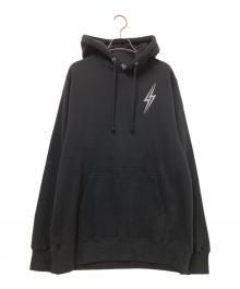 stussy（ステューシー）の古着「00‘Sメタルプリントプルオーバーパーカー」｜ブラック