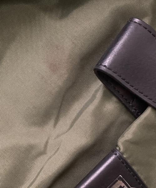 DIESEL（ディーゼル）DIESEL (ディーゼル) 切替リュック グリーン×ベージュ サイズ:下記参照の古着・服飾アイテム