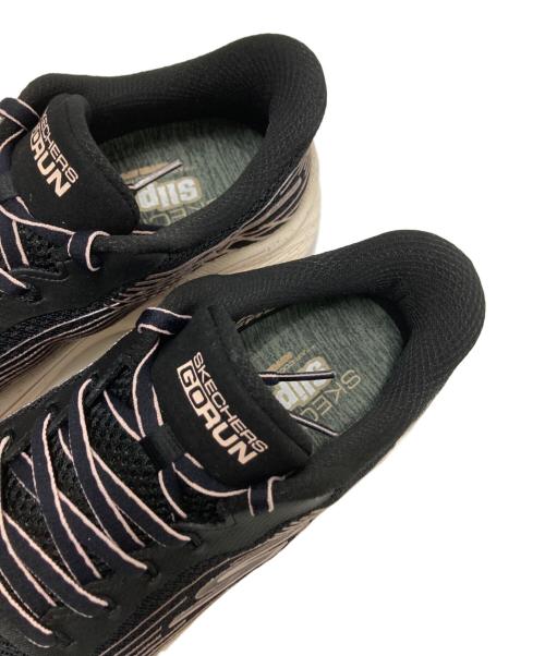 SKECHERS（スケッチャーズ）SKECHERS (スケッチャーズ) マックスクッショニング エリート 2.0 - カプラン ブラック×ホワイト サイズ:23.5㎝の古着・服飾アイテム