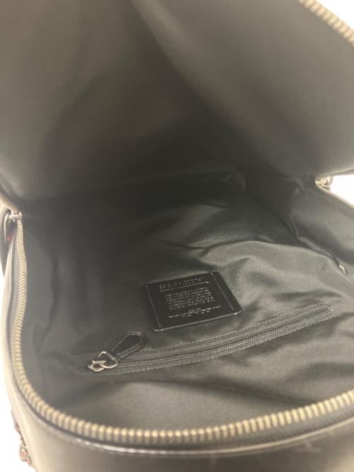 COACH（コーチ）COACH (コーチ) シグネチャーリュック ブラック×グレーの古着・服飾アイテム