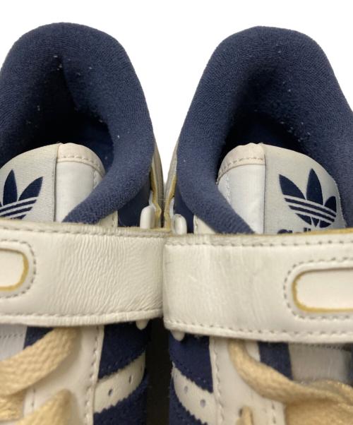 adidas（アディダス）adidas (アディダス) ローカットスニーカー ホワイト サイズ:27.0cmの古着・服飾アイテム