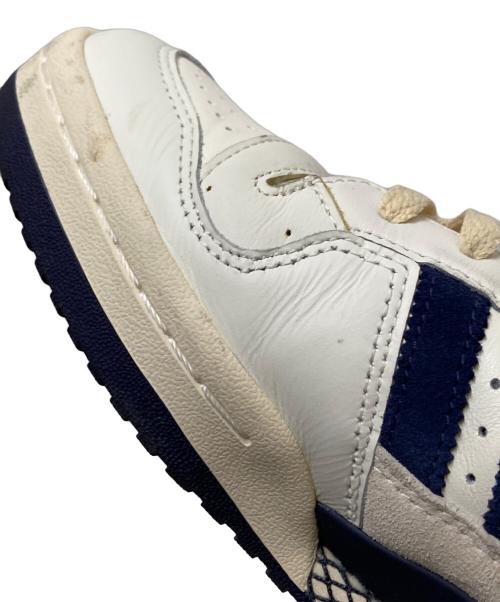 adidas（アディダス）adidas (アディダス) ローカットスニーカー ホワイト サイズ:27.0cmの古着・服飾アイテム
