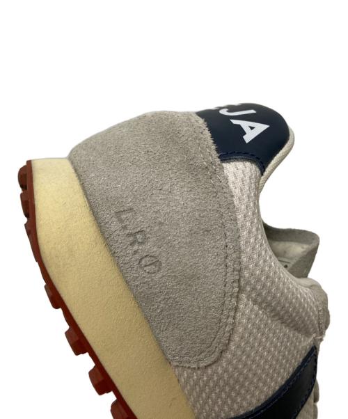 VEJA（ヴェジャ）VEJA (ヴェジャ) ローカットスニーカー グレー サイズ:25.0㎝の古着・服飾アイテム