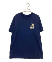 ANYA HINDMARCH（アニヤ・ハインドマーチ）の古着「プリントTシャツ」｜ネイビー×ベージュ