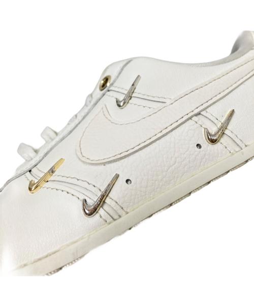 NIKE（ナイキ）NIKE (ナイキ) ローカットスニーカー ホワイト サイズ:24.5cmの古着・服飾アイテム