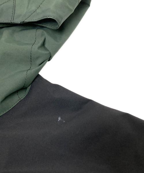 THE NORTH FACE（ザ ノース フェイス）THE NORTH FACE (ザ ノース フェイス) Mountain Jacket ブラック×グリーン サイズ:Mの古着・服飾アイテム