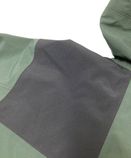 THE NORTH FACE（ザ ノース フェイス）THE NORTH FACE (ザ ノース フェイス) Mountain Jacket ブラック×グリーン サイズ:Mの古着・服飾アイテム