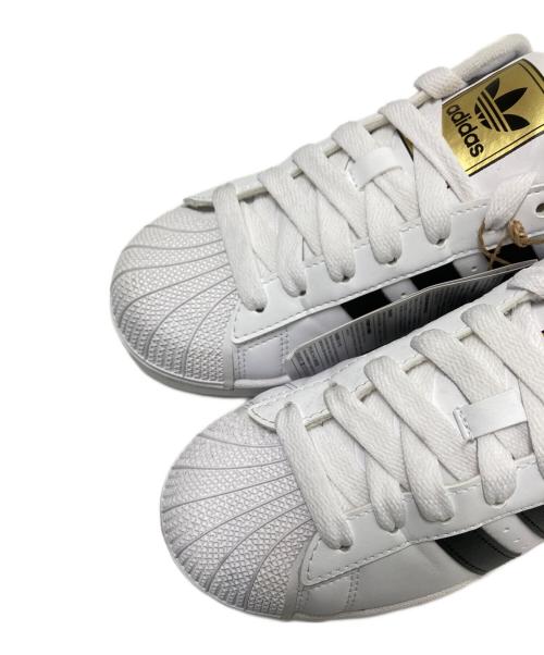 adidas（アディダス）adidas (アディダス) ローカットスニーカー ホワイト サイズ:25.0㎝の古着・服飾アイテム
