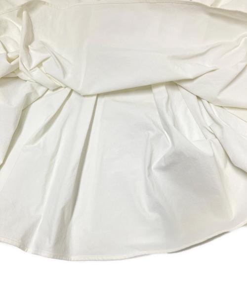 LE PHIL（ル フィル）LE PHIL (ル フィル) ナイロンストレッチブロードブラウス ホワイト サイズ:FREEの古着・服飾アイテム