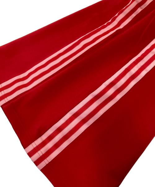 adidas（アディダス）adidas (アディダス) フレアトラックパンツ レッド サイズ:XL 未使用品の古着・服飾アイテム