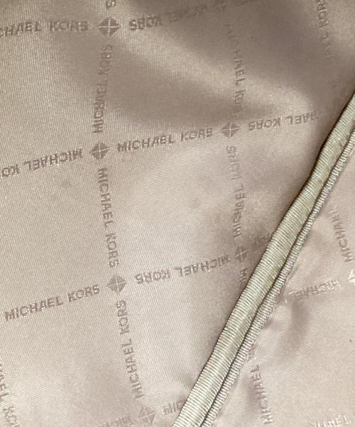 MICHAEL KORS（マイケル・コース）MICHAEL KORS (マイケル・コース) リュック ベージュ サイズ:下記参照の古着・服飾アイテム