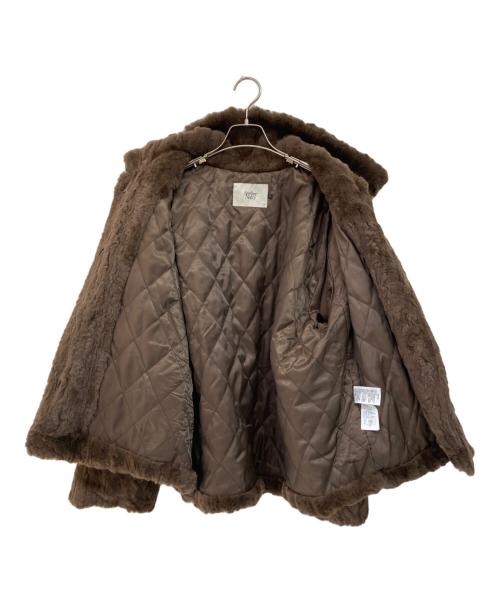 Atelier Nain（アトリエ ナイン）Atelier Nain (アトリエ ナイン) TWO TONE FLOW FUR JACKET ブラウン サイズ:FREE 未使用品の古着・服飾アイテム