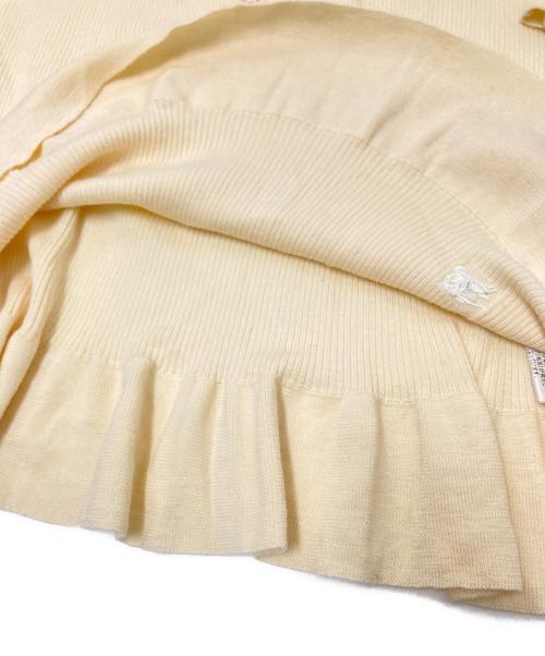 BURBERRY LONDON（バーバリーロンドン）BURBERRY LONDON (バーバリーロンドン) ウールフロント刺繍ニット ホワイト サイズ:2の古着・服飾アイテム