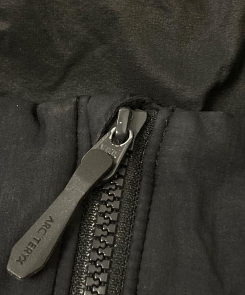 ARC'TERYX（アークテリクス）ARC'TERYX (アークテリクス) ATOM LT HOODY ブラック サイズ:Lの古着・服飾アイテム