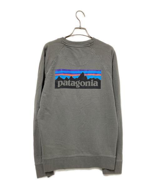 Patagonia（パタゴニア）Patagonia (パタゴニア) P-6 Logo Organic Crew Sweatshirt グレー サイズ:Sの古着・服飾アイテム